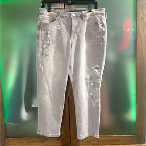 Women's Gray Floral Jeans